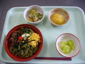 昼食